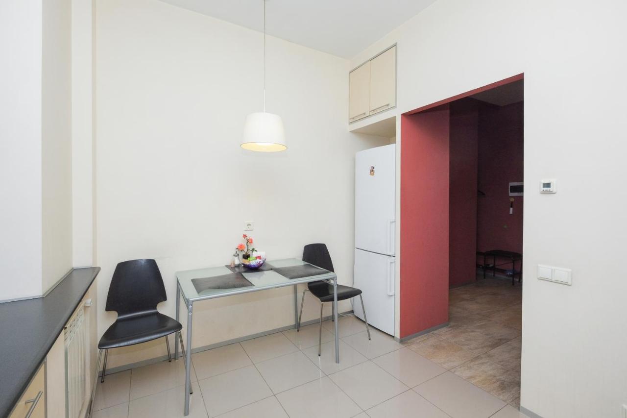 Nsk-Kvartirka, Apartment Marksa, 22 Novoszibirszk Kültér fotó