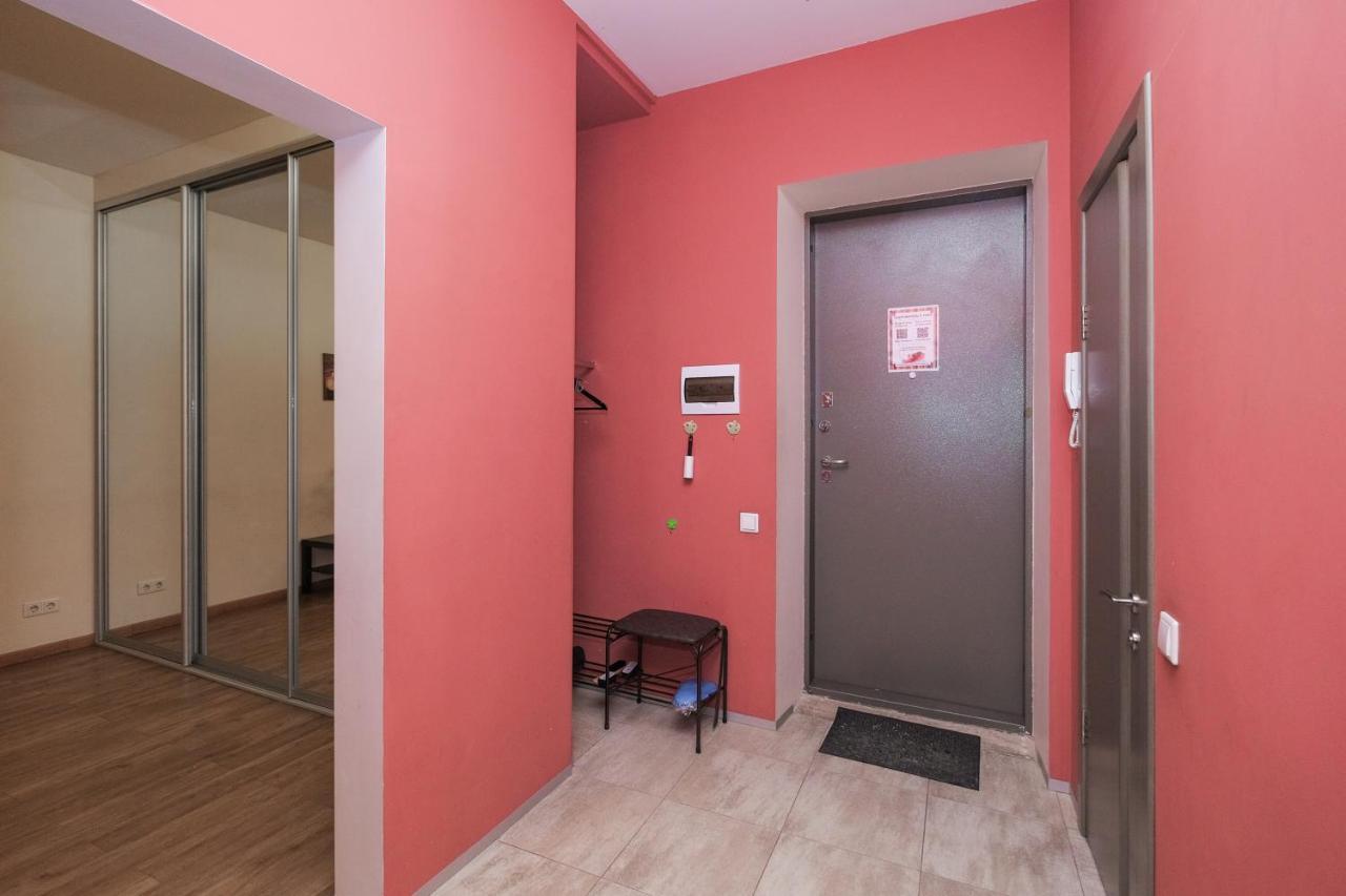 Nsk-Kvartirka, Apartment Marksa, 22 Novoszibirszk Kültér fotó